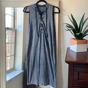 Zara trafaluc gray lace up midi dress (size S) ✨